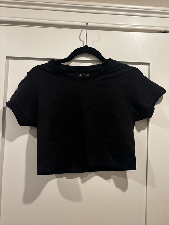 Offline Tops - Offline by Aerie Black Cropped Tee Size M | Athleisure Workout Gym Yoga Top